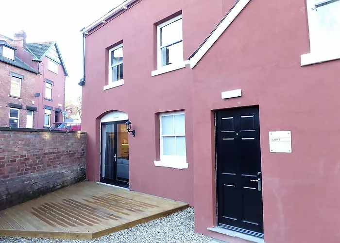 Stables At The Coach House Apartments